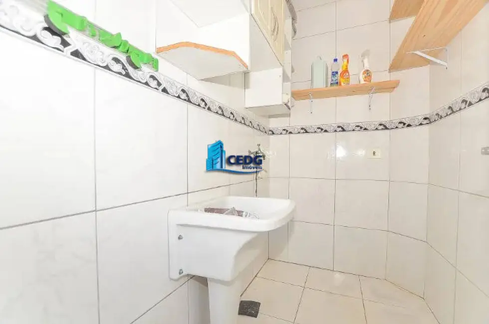 Casa com 3 quartos à venda, 190m2 em Capão Raso, Curitiba - PR - imagem 6 Foto 6 de Casa com 3 quartos à venda, 190m2 em Capão Raso, Curitiba - PR