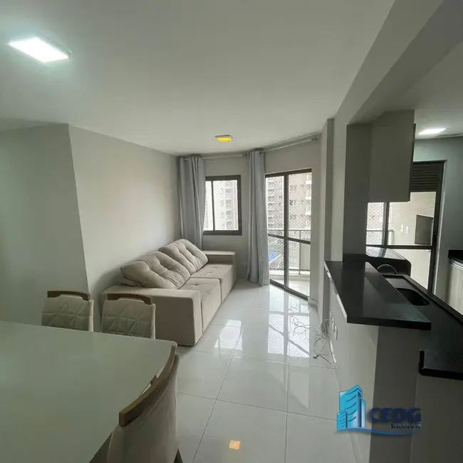 Apartamento com 2 quartos à venda, 59m2 em Capão Raso, Curitiba - PR - imagem 6 Foto 6 de Apartamento com 2 quartos à venda, 59m2 em Capão Raso, Curitiba - PR