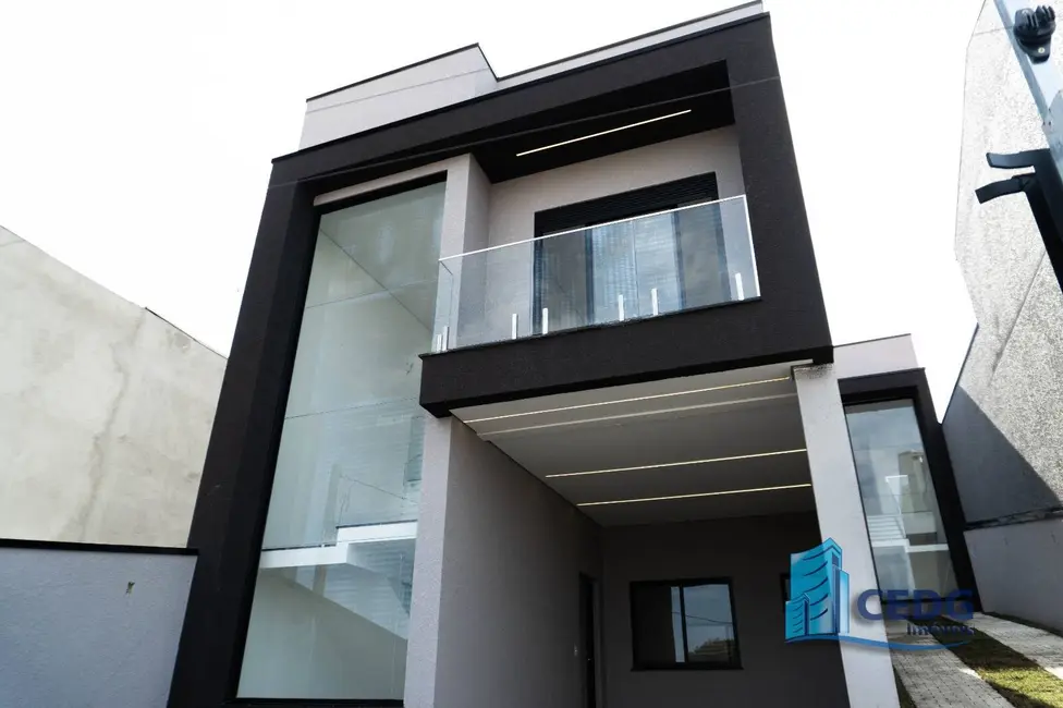 Foto 1 de Casa com 3 quartos à venda, 122m2 em Xaxim, Curitiba - PR