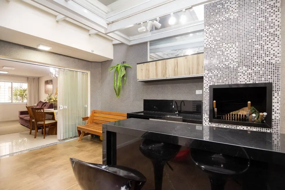 Foto 8 de Casa com 3 quartos à venda, 94m2 em Uberaba, Curitiba - PR