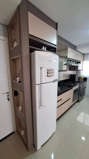Foto 6 de Apartamento com 2 quartos à venda, 48m2 em Tatuquara, Curitiba - PR