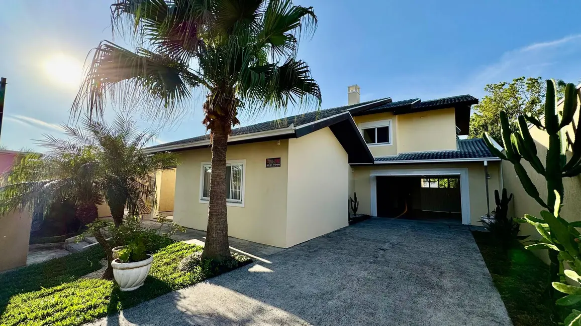 Casa com 4 quartos à venda, 600m2 em Aristocrata, Sao Jose Dos Pinhais - PR - imagem 5 Foto 5 de Casa com 4 quartos à venda, 600m2 em Aristocrata, Sao Jose Dos Pinhais - PR