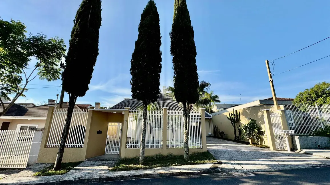 Casa com 4 quartos à venda, 600m2 em Aristocrata, Sao Jose Dos Pinhais - PR - imagem 1 Foto 1 de Casa com 4 quartos à venda, 600m2 em Aristocrata, Sao Jose Dos Pinhais - PR