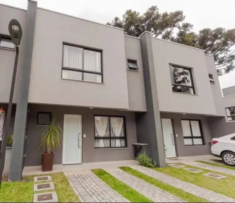 Casa com 3 quartos à venda, 104m2 em Santa Cândida, Curitiba - PR - imagem 2 Foto 2 de Casa com 3 quartos à venda, 104m2 em Santa Cândida, Curitiba - PR