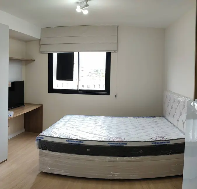 Foto 6 de Apartamento com 1 quarto à venda, 17m2 em Capão Raso, Curitiba - PR
