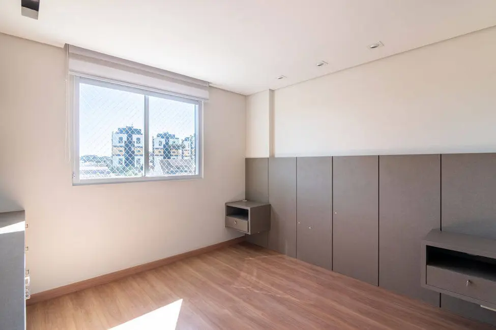 Foto 9 de Apartamento com 3 quartos à venda, 75m2 em Cabral, Curitiba - PR