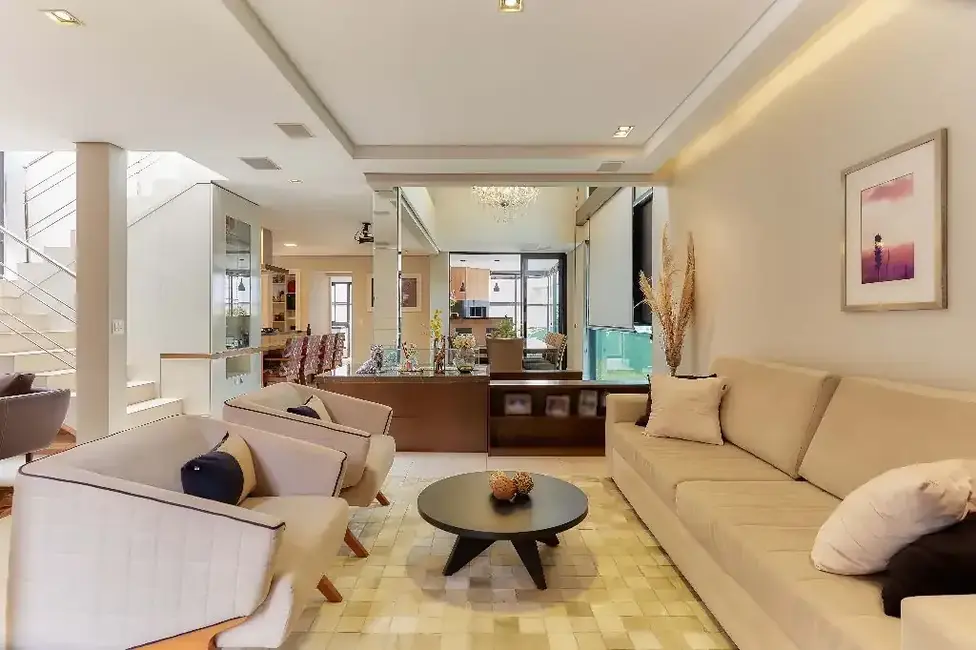 Foto 3 de Casa com 4 quartos à venda, 297m2 em Pinheirinho, Curitiba - PR