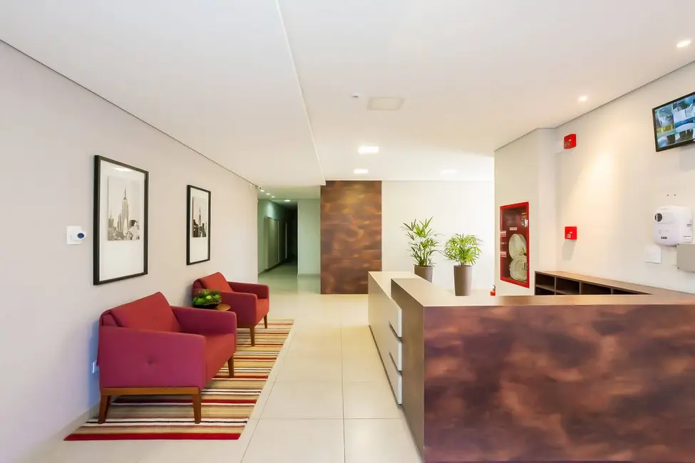 Foto 2 de Apartamento com 2 quartos à venda, 56m2 em Portão, Curitiba - PR