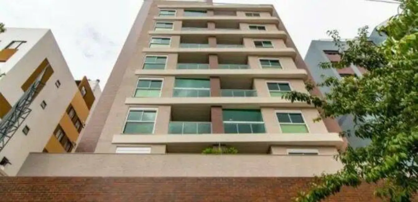 Foto 1 de Apartamento com 2 quartos à venda, 77m2 em Centro, Curitiba - PR
