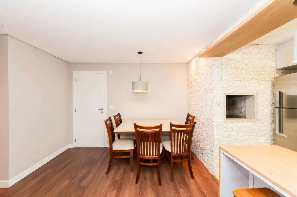 Foto 7 de Apartamento com 2 quartos à venda, 56m2 em Santo Inácio, Curitiba - PR