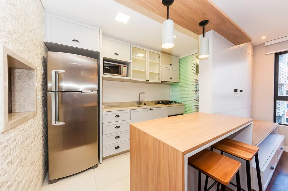 Foto 9 de Apartamento com 2 quartos à venda, 56m2 em Santo Inácio, Curitiba - PR