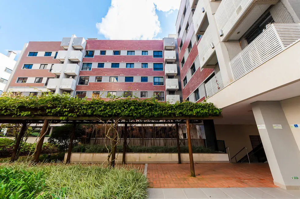 Foto 2 de Apartamento com 2 quartos à venda, 56m2 em Santo Inácio, Curitiba - PR