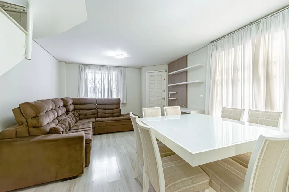 Foto 3 de Sobrado com 3 quartos à venda, 94m2 em Capão Raso, Curitiba - PR