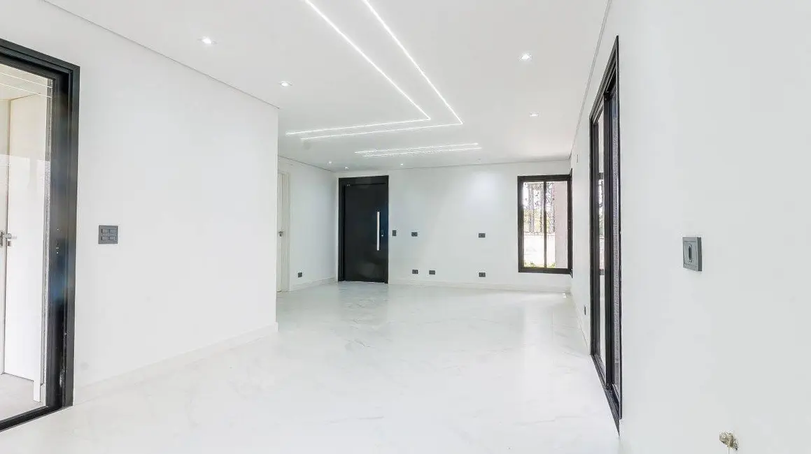 Foto 4 de Casa com 4 quartos à venda, 190m2 em Santa Cândida, Curitiba - PR