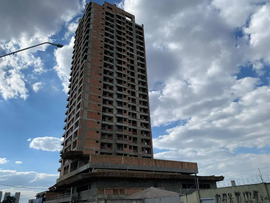 Apartamento com 2 quartos à venda, 59m2 em Capão Raso, Curitiba - PR - imagem 3 Foto 3 de Apartamento com 2 quartos à venda, 59m2 em Capão Raso, Curitiba - PR