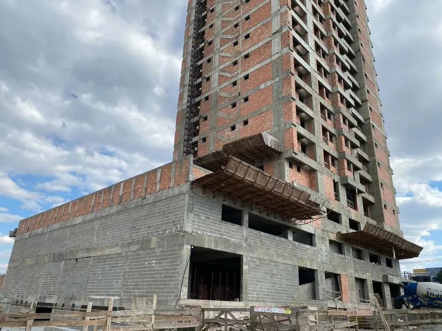 Apartamento com 2 quartos à venda, 59m2 em Capão Raso, Curitiba - PR - imagem 4 Foto 4 de Apartamento com 2 quartos à venda, 59m2 em Capão Raso, Curitiba - PR