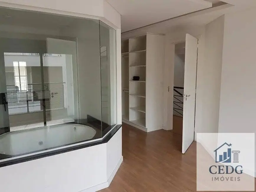 Foto 4 de Casa com 5 quartos à venda, 295m2 em Campo Comprido, Curitiba - PR