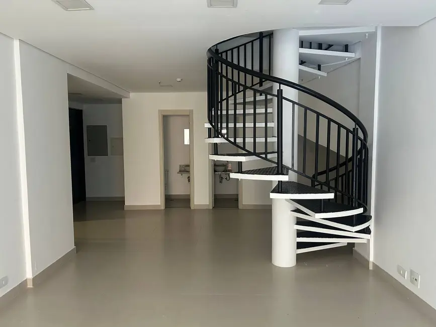 Foto 6 de Sala Comercial à venda, 122m2 em Centro, Curitiba - PR