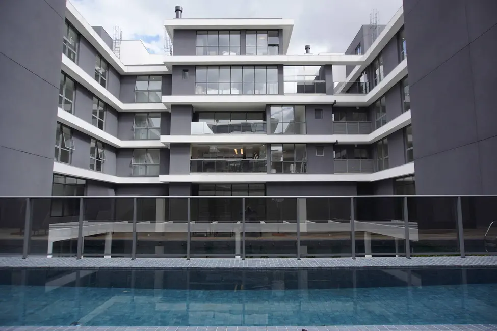 Apartamento com 3 quartos à venda, 148m2 em Hugo Lange, Curitiba - PR - imagem 4 Foto 4 de Apartamento com 3 quartos à venda, 148m2 em Hugo Lange, Curitiba - PR