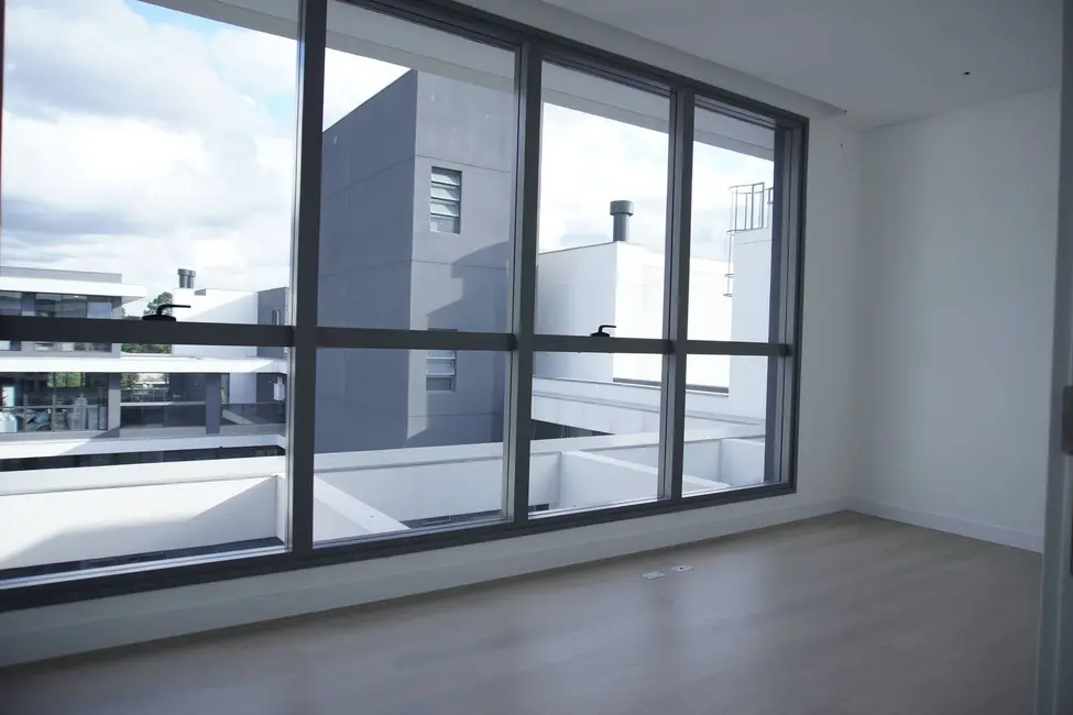 Apartamento com 3 quartos à venda, 148m2 em Hugo Lange, Curitiba - PR - imagem 6 Foto 6 de Apartamento com 3 quartos à venda, 148m2 em Hugo Lange, Curitiba - PR