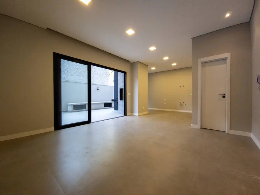 Apartamento com 3 quartos à venda, 117m2 em Alto da Rua XV, Curitiba - PR - imagem 4 Foto 4 de Apartamento com 3 quartos à venda, 117m2 em Alto da Rua XV, Curitiba - PR