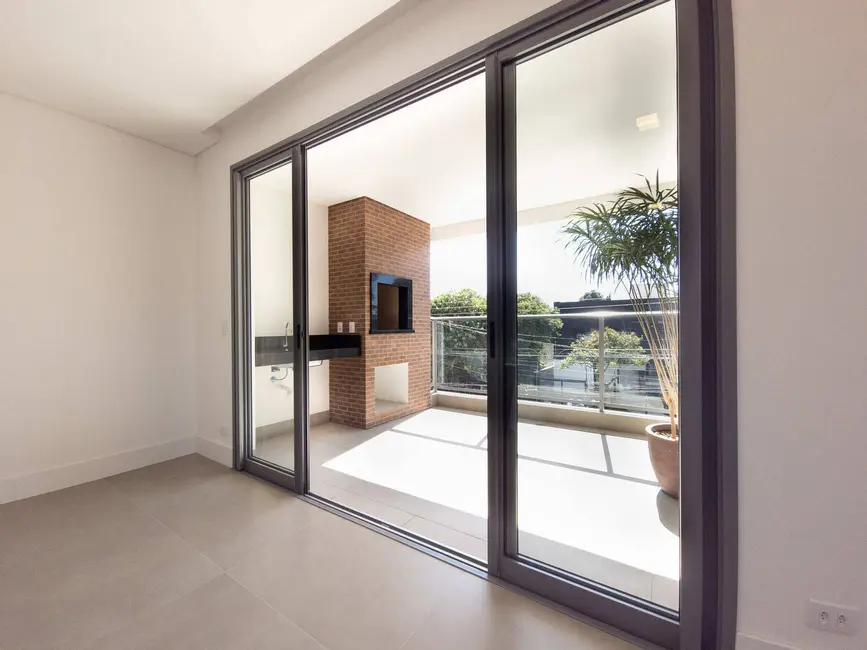 Apartamento com 3 quartos à venda, 109m2 em Mercês, Curitiba - PR - imagem 3 Foto 3 de Apartamento com 3 quartos à venda, 109m2 em Mercês, Curitiba - PR