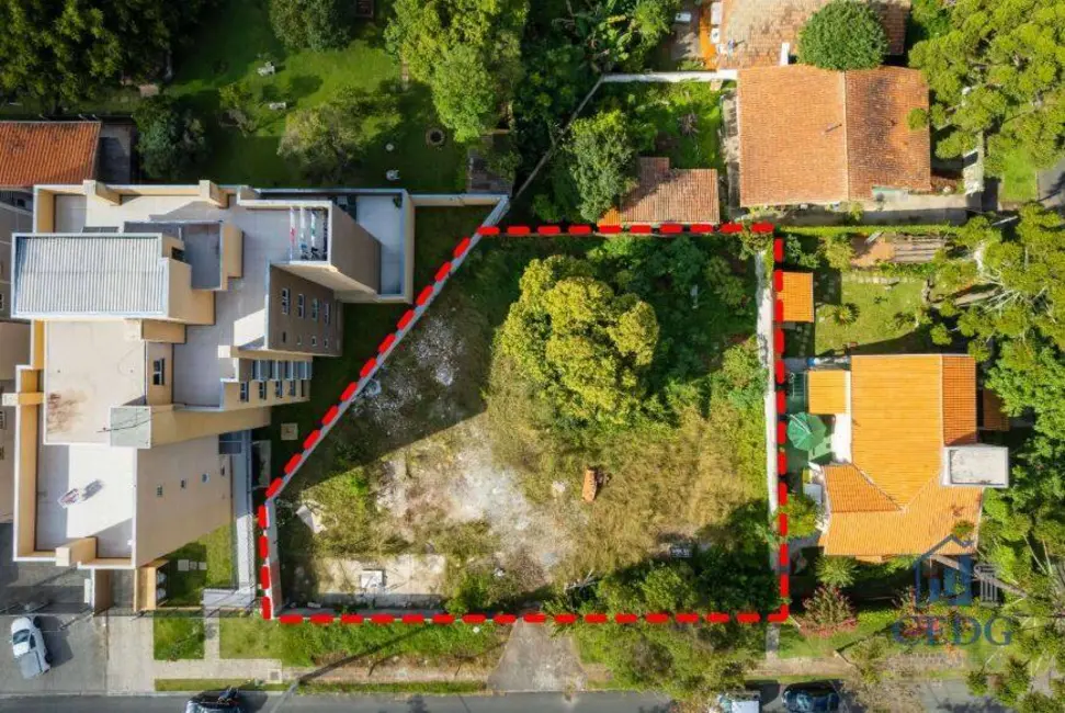 Terreno / Lote à venda, 934m2 em Rebouças, Curitiba - PR - imagem 2 Foto 2 de Terreno / Lote à venda, 934m2 em Rebouças, Curitiba - PR
