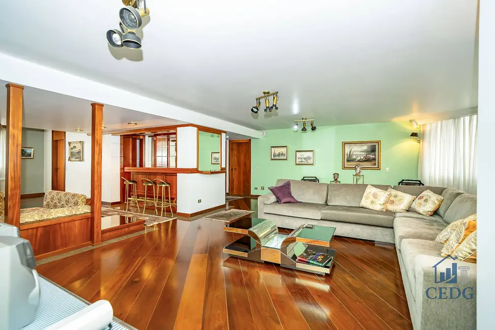 Foto 1 de Apartamento com 4 quartos à venda, 274m2 em Centro, Curitiba - PR