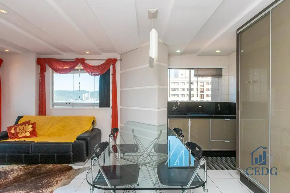Apartamento com 2 quartos à venda, 102m2 em Centro, Balneario Camboriu - SC - imagem 5 Foto 5 de Apartamento com 2 quartos à venda, 102m2 em Centro, Balneario Camboriu - SC