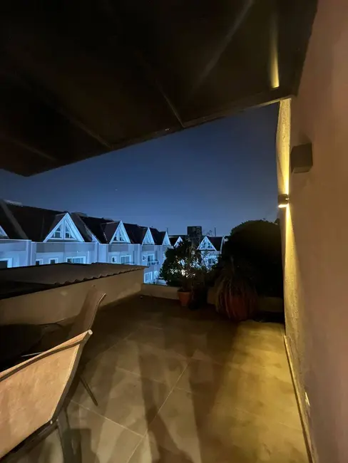 Foto 1 de Casa com 5 quartos à venda, 238m2 em Pilarzinho, Curitiba - PR