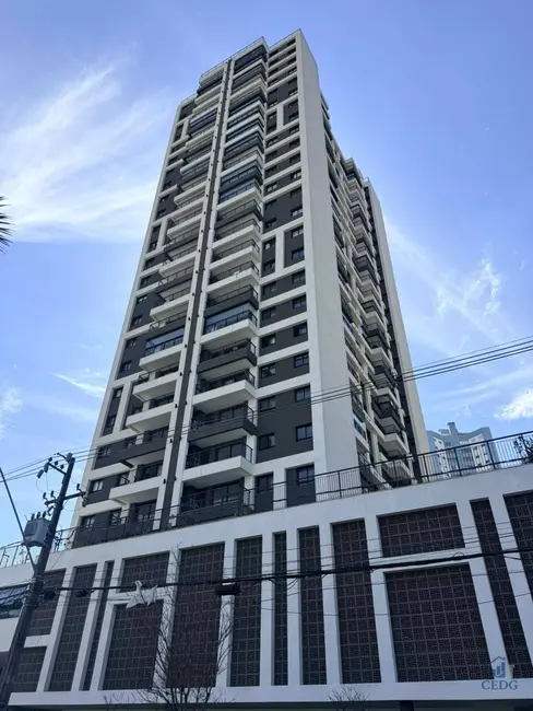 Foto 3 de Apartamento com 2 quartos à venda, 63m2 em Cristo Rei, Curitiba - PR
