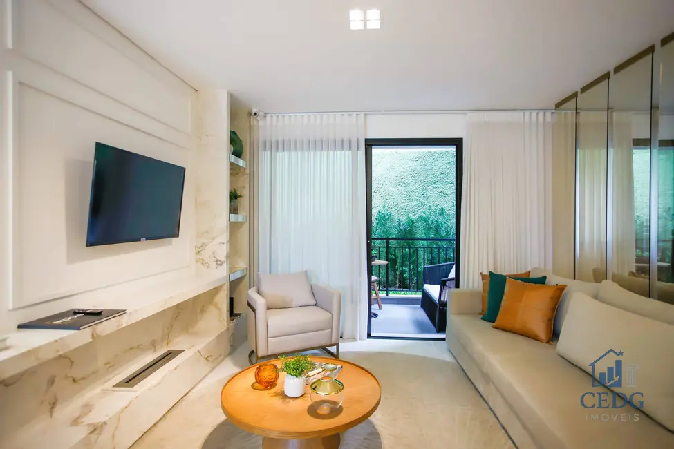 Apartamento com 2 quartos à venda, 63m2 em Cristo Rei, Curitiba - PR - imagem 6 Foto 6 de Apartamento com 2 quartos à venda, 63m2 em Cristo Rei, Curitiba - PR