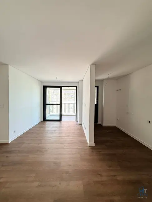 Foto 6 de Apartamento com 2 quartos à venda, 63m2 em Cristo Rei, Curitiba - PR