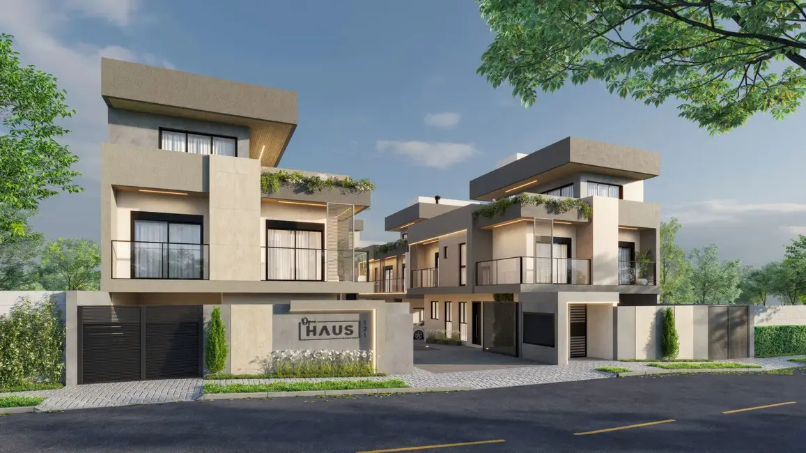 Casa com 3 quartos à venda, 257m2 em Campina do Siqueira, Curitiba - PR - imagem 1 Foto 1 de Casa com 3 quartos à venda, 257m2 em Campina do Siqueira, Curitiba - PR