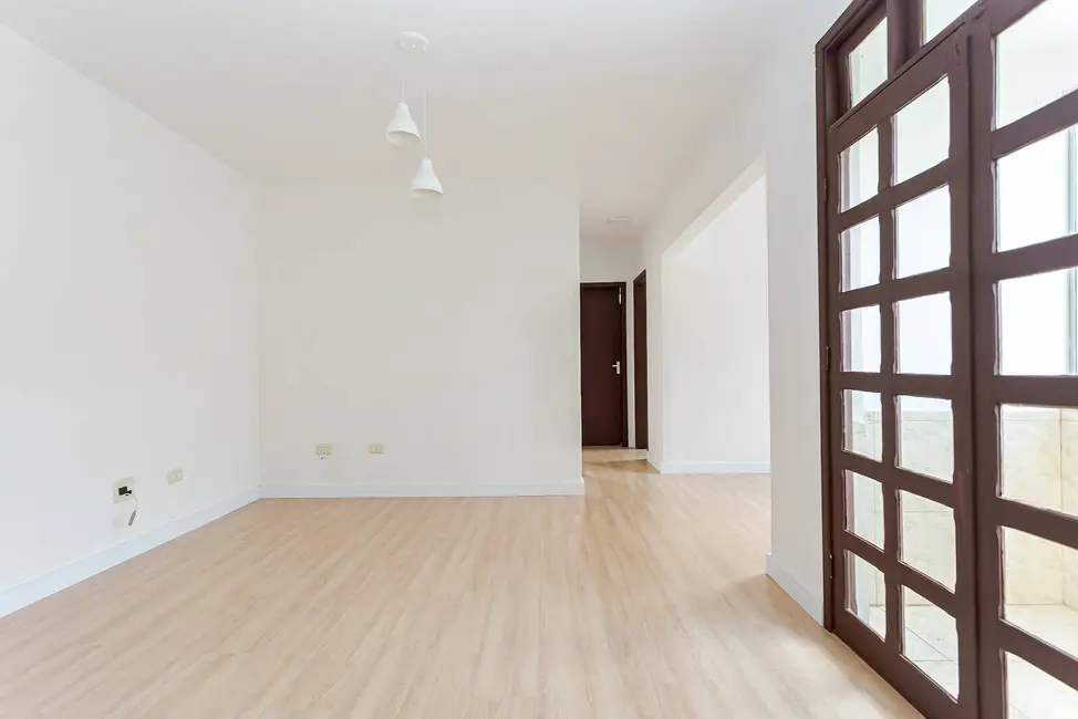 Apartamento com 2 quartos à venda, 58m2 em Uberaba, Curitiba - PR - imagem 7 Foto 7 de Apartamento com 2 quartos à venda, 58m2 em Uberaba, Curitiba - PR