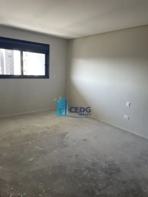 Apartamento com 3 quartos à venda, 94m2 em Vila Izabel, Curitiba - PR - imagem 6 Foto 6 de Apartamento com 3 quartos à venda, 94m2 em Vila Izabel, Curitiba - PR