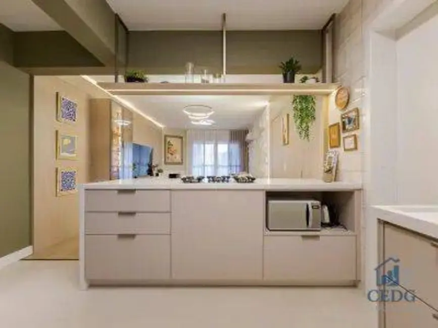 Apartamento com 3 quartos à venda, 102m2 em Vila Izabel, Curitiba - PR - imagem 5 Foto 5 de Apartamento com 3 quartos à venda, 102m2 em Vila Izabel, Curitiba - PR