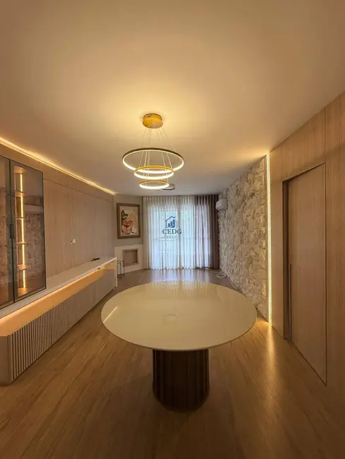 Foto 4 de Apartamento com 3 quartos à venda, 102m2 em Vila Izabel, Curitiba - PR