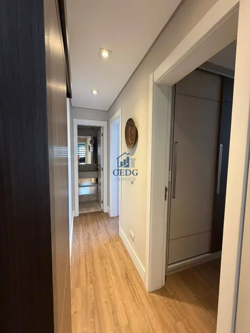 Foto 6 de Apartamento com 3 quartos à venda, 78m2 em Capão Raso, Curitiba - PR
