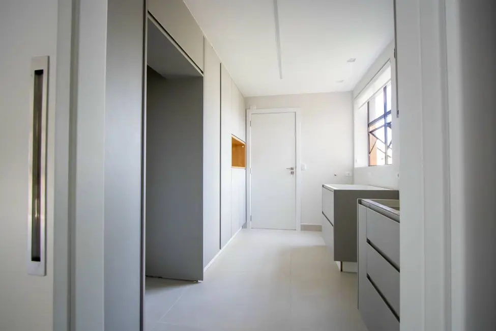 Foto 5 de Apartamento com 3 quartos à venda, 192m2 em Campo Comprido, Curitiba - PR