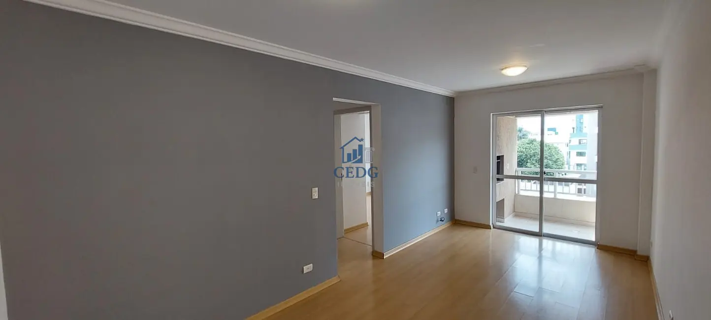 Foto 3 de Apartamento com 2 quartos à venda, 67m2 em Portão, Curitiba - PR