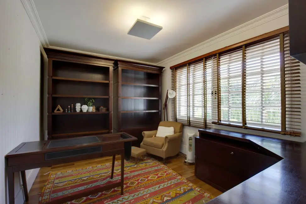 Casa de Condomínio com 4 quartos à venda, 391m2 em Cascatinha, Curitiba - PR - imagem 6 Foto 6 de Casa de Condomínio com 4 quartos à venda, 391m2 em Cascatinha, Curitiba - PR