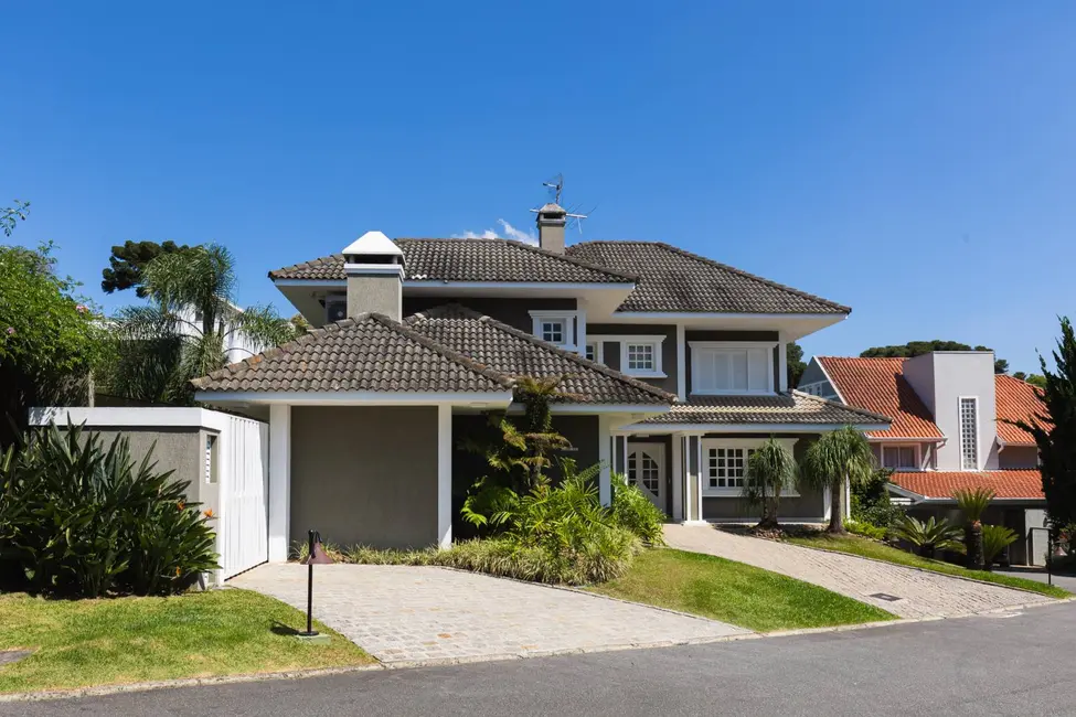 Casa de Condomínio com 4 quartos à venda, 391m2 em Cascatinha, Curitiba - PR - imagem 1 Foto 1 de Casa de Condomínio com 4 quartos à venda, 391m2 em Cascatinha, Curitiba - PR
