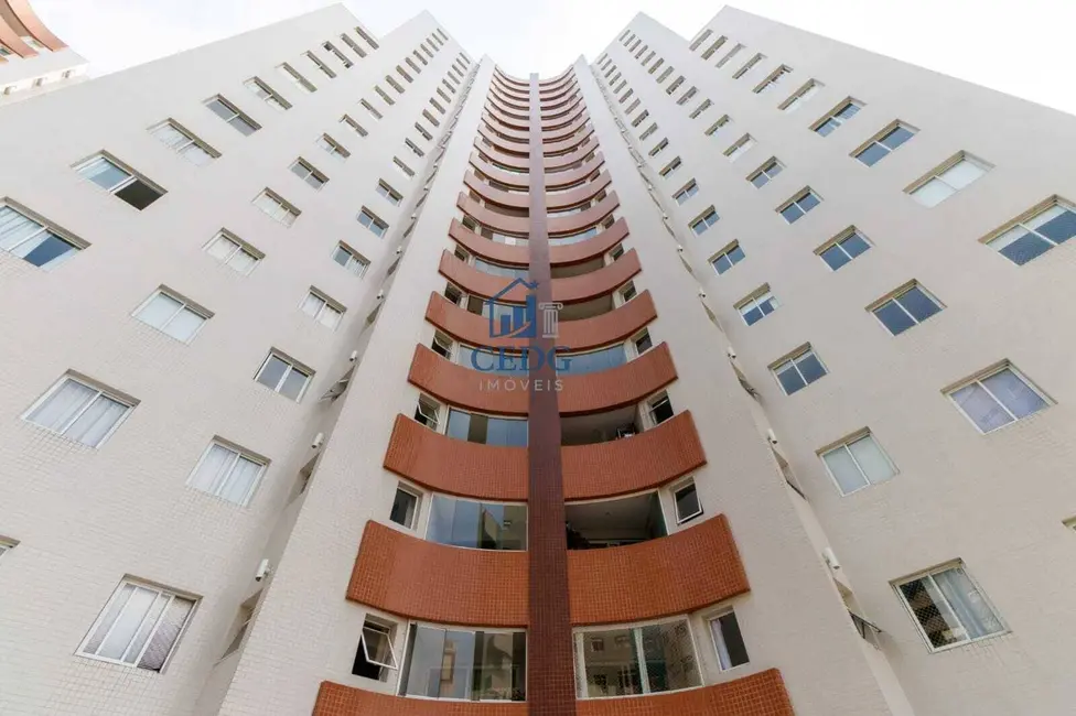 Foto 1 de Apartamento com 2 quartos à venda, 77m2 em Portão, Curitiba - PR