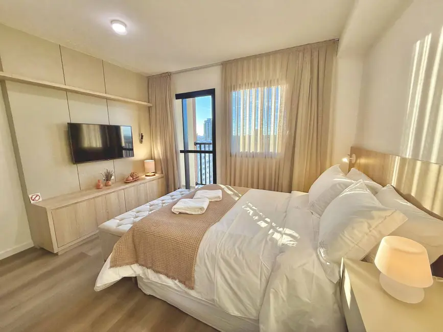 Foto 3 de Apartamento com 1 quarto à venda, 23m2 em Centro, Curitiba - PR