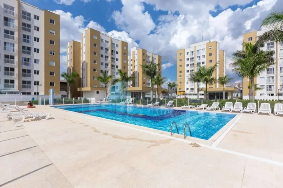 Foto 2 de Apartamento com 3 quartos à venda, 61m2 em Portão, Curitiba - PR