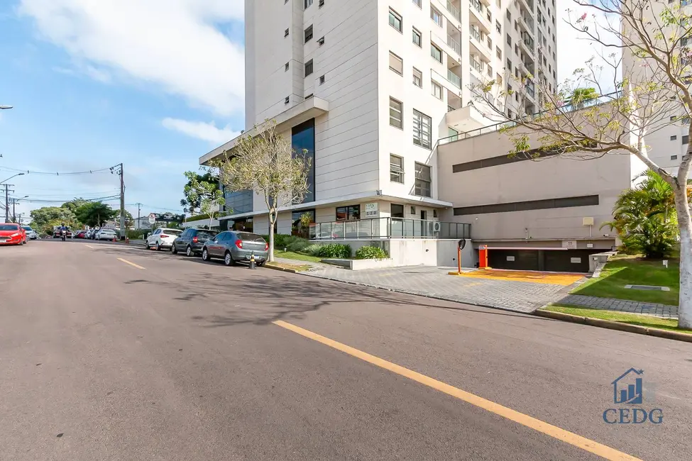 Apartamento com 3 quartos à venda, 78m2 em Capão Raso, Curitiba - PR - imagem 4 Foto 4 de Apartamento com 3 quartos à venda, 78m2 em Capão Raso, Curitiba - PR