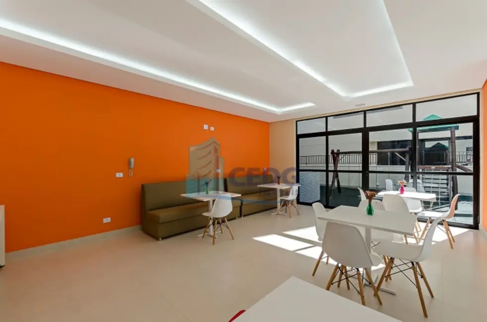 Foto 9 de Apartamento com 2 quartos à venda, 56m2 em Santo Inácio, Curitiba - PR