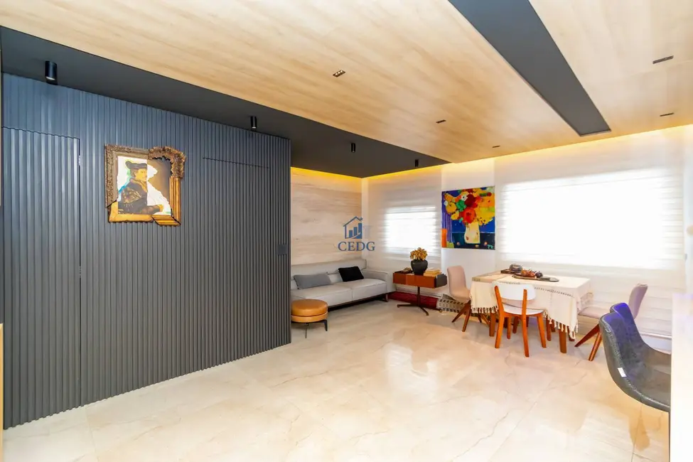 Foto 1 de Apartamento com 2 quartos à venda, 78m2 em Capão Raso, Curitiba - PR