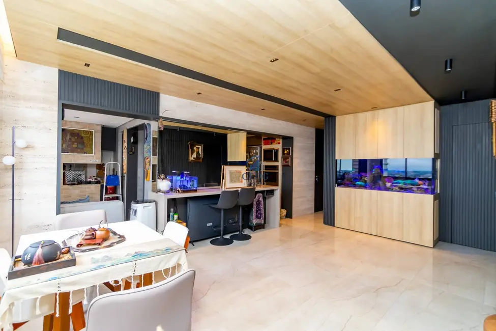 Foto 8 de Apartamento com 2 quartos à venda, 78m2 em Capão Raso, Curitiba - PR